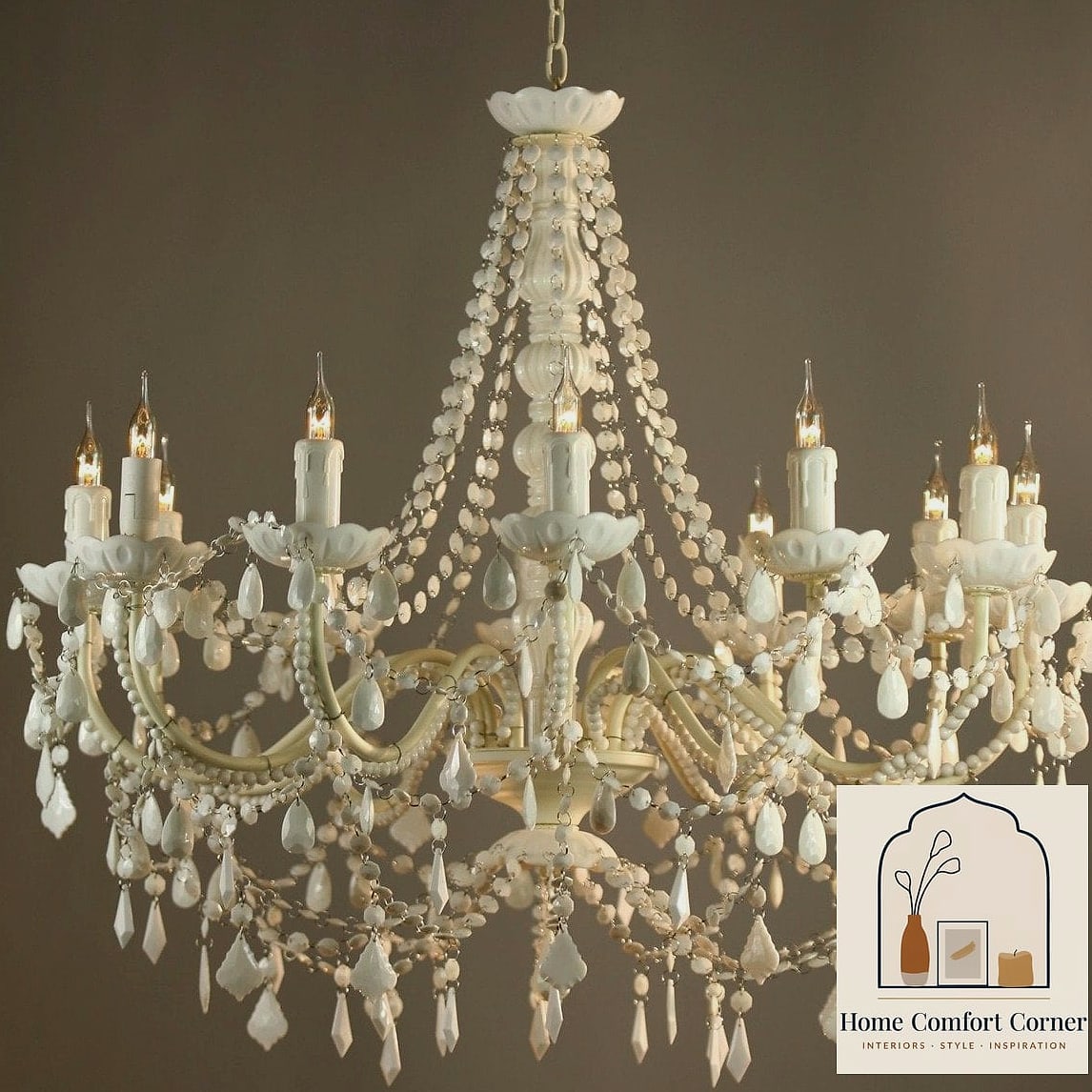 18 Vintage Interior Design Makeovers That Look Incredibly Expensive 6 Antique Chandeliers Rewired for Modern Use