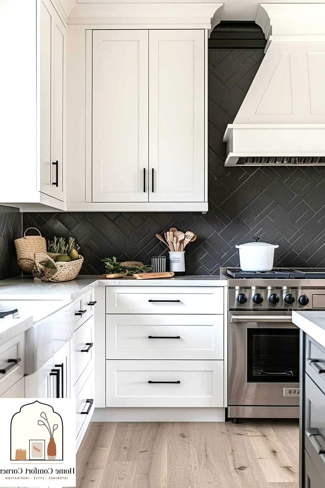 23 Black And White Room Decor Looks We're Obsessed With This Year 13 Black Hardware on White Cabinetry