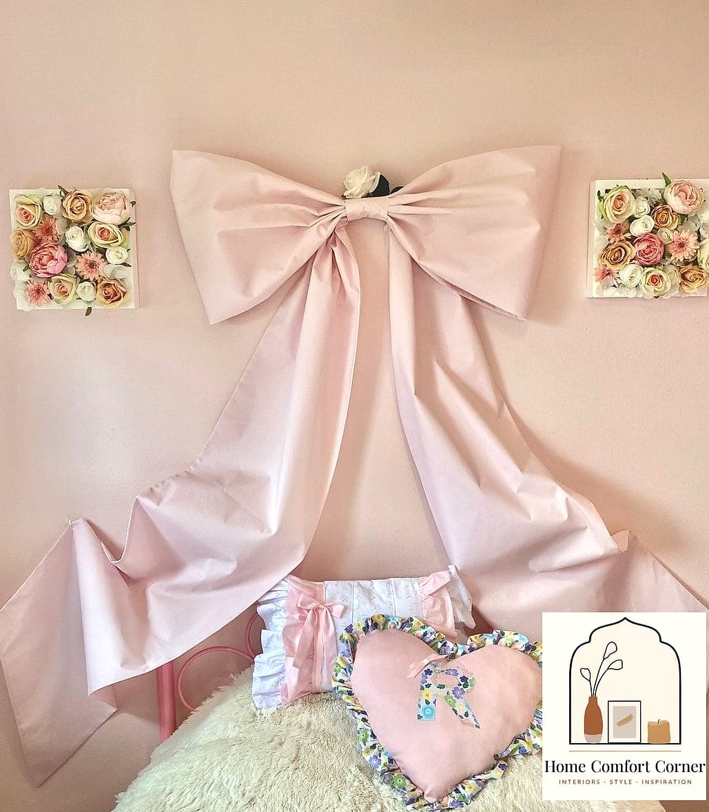 Bow Motif Area Rugs