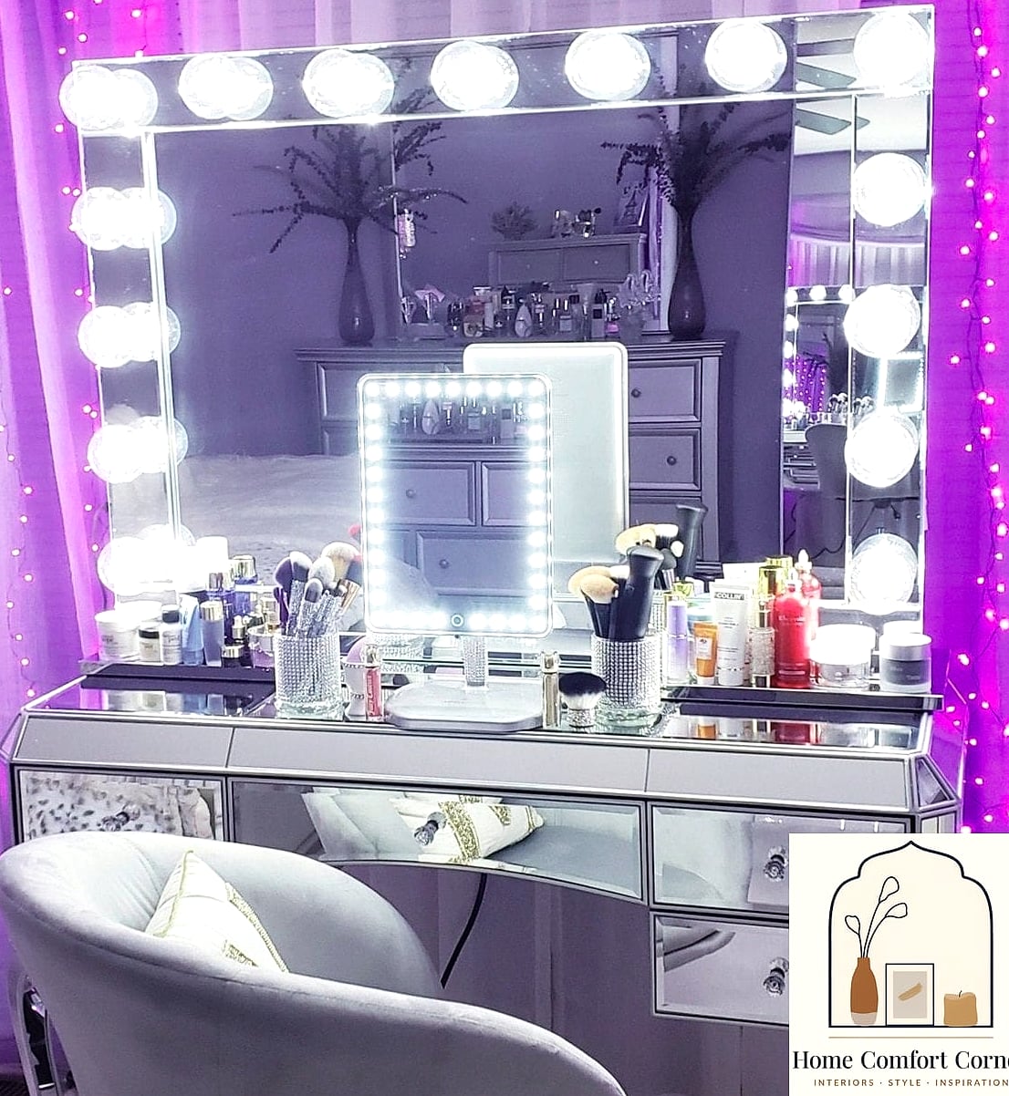 A Hollywood-Style Vanity Mirror