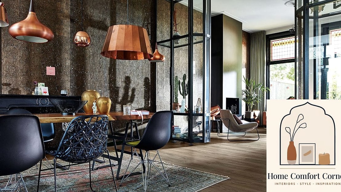 Mixed Metal Hardware Throughout the Home
