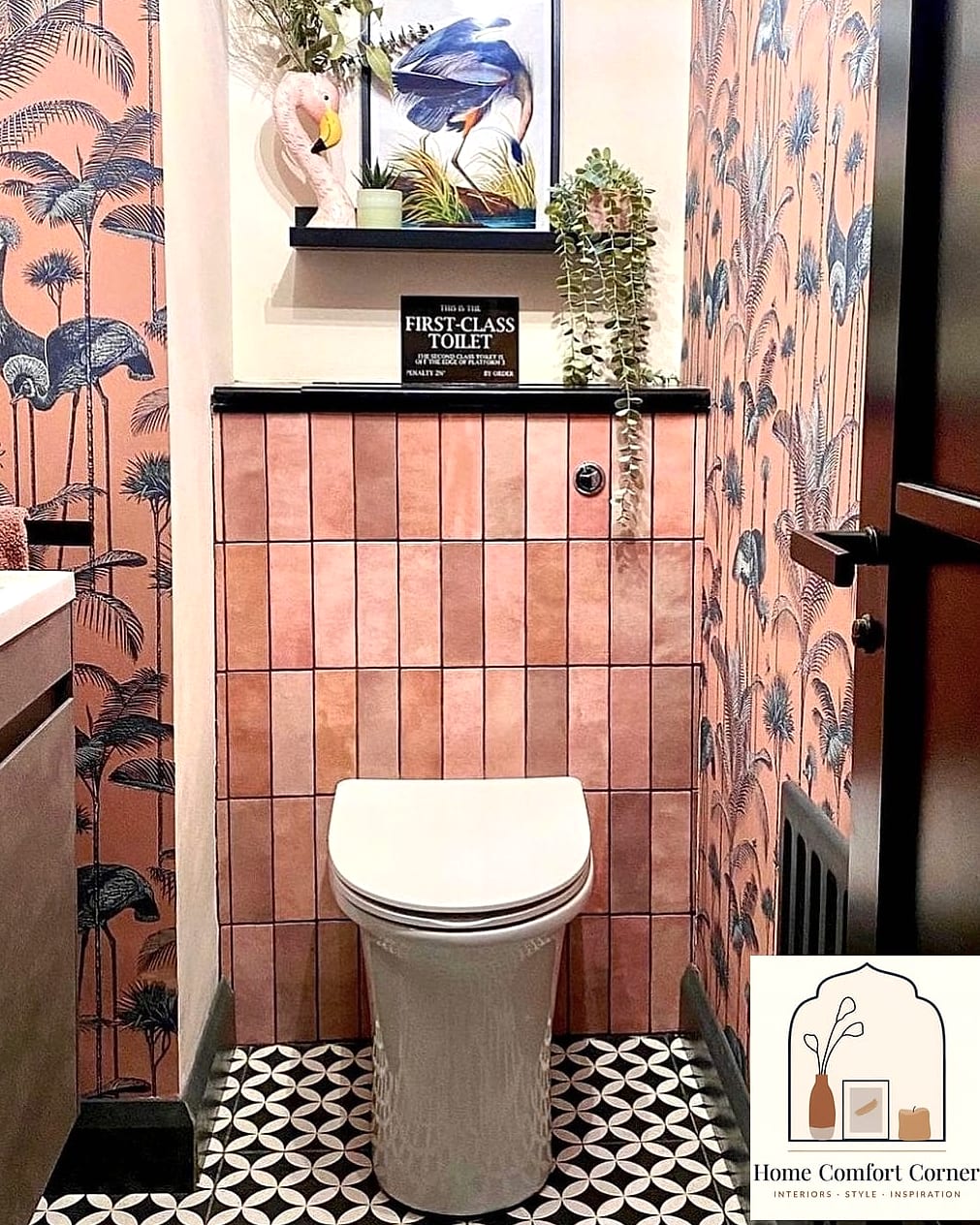 Patterned Ceramic Tile Flooring