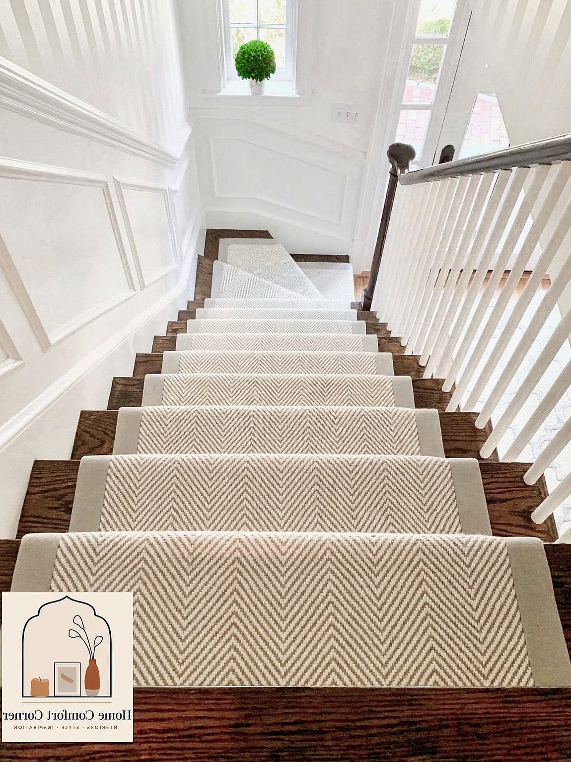 Runner Rugs Down the Center