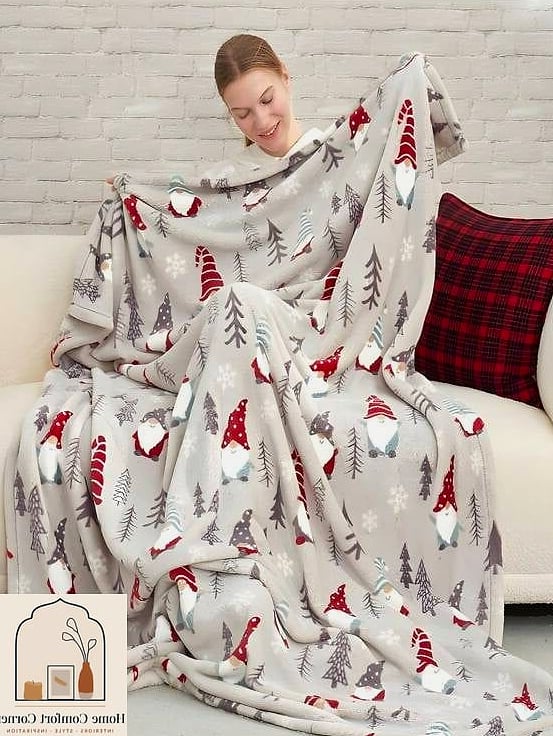 Seasonal Throw Blankets and Accent Textiles