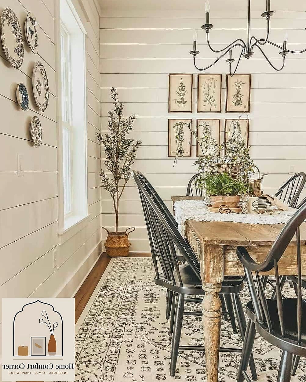 22 Country Farmhouse Decor Ideas to Upgrade Your Home This Weekend 2 Shiplap Accent Wall