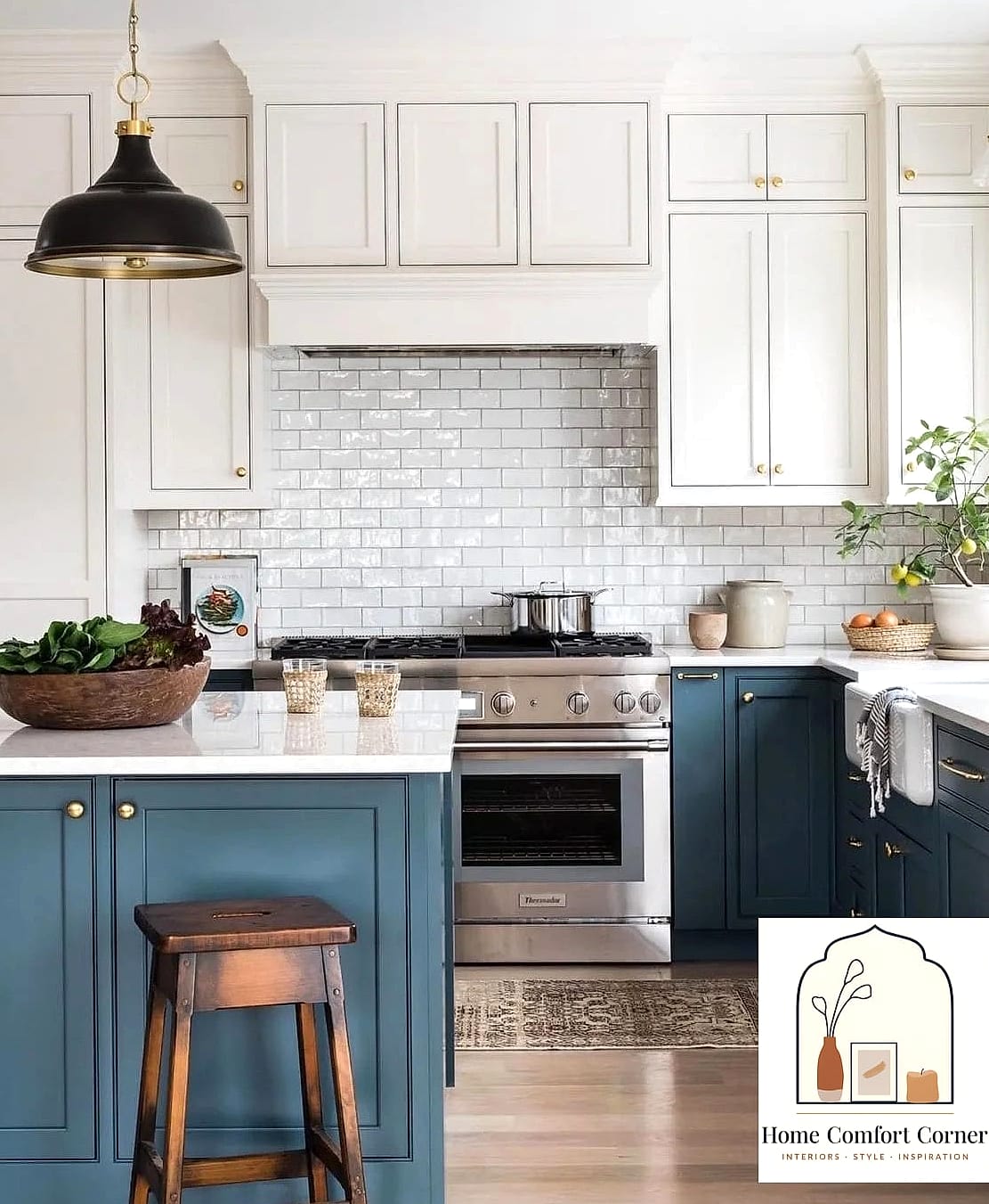 Two-Tone Kitchen Cabinets