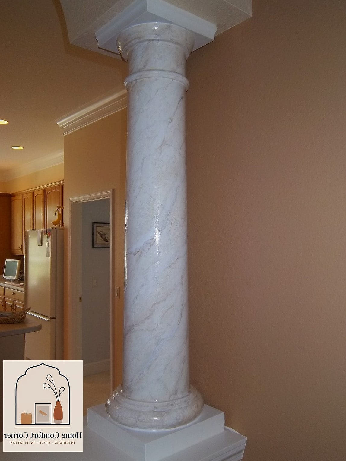 21 Pillar Design Interior Tips From Top Interior Designers 19 Use a Two-Tone Paint Treatment