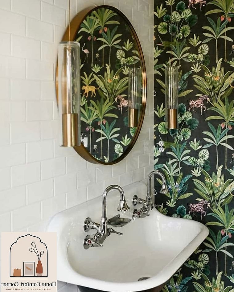 Wallpaper with a Bold Botanical Print